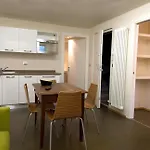 アパート アパートメント　クール　ド　ヴィル *
